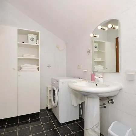 Apartment Bozo *